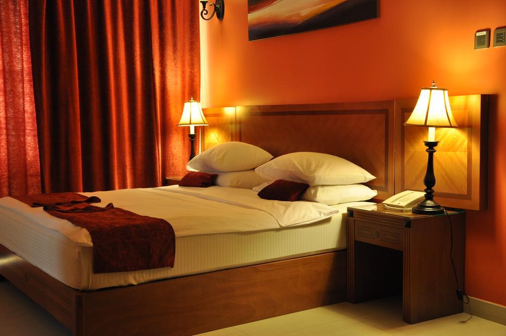 La Rosa Hotel By Brother International Muskat Bagian luar foto